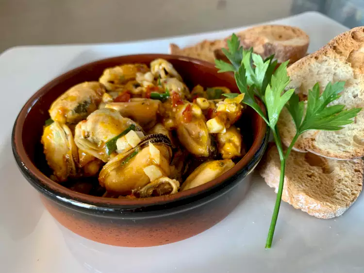 Meals for groups on terrace