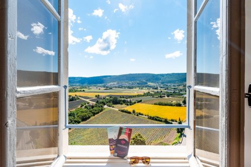 Le #Nesk Gîte-Hôtel du Ventoux est au cœur du territoire Ventoux-Provence Tourisme. Chaque période de l’année est propice aux activités sport et nature. Les paysages se renouvellent à chaque saison pour le plus grand plaisir des randonneurs, coureurs, tra